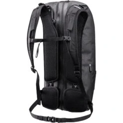 ORTLIEB Atrack Metrosphere - Rucksack -Tatonka Verkäufe ortlieb atrack metrosphere rucksack black embossed ol r7200 1