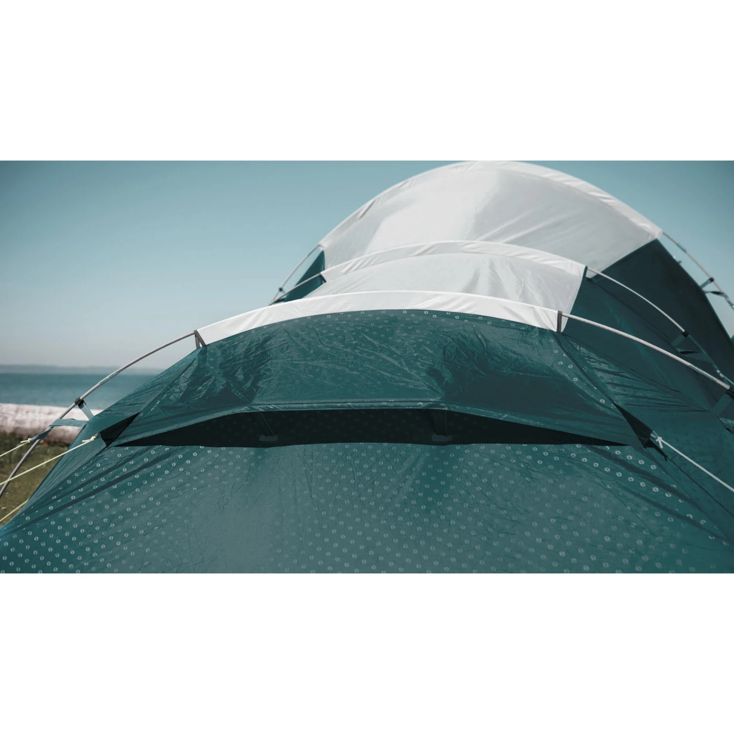 Outwell Earth 3 - Drei-Personen-Tunnel-Zelt 10 Outwell Earth 3 - Drei-Personen-Tunnel-Zelt – Bild 8