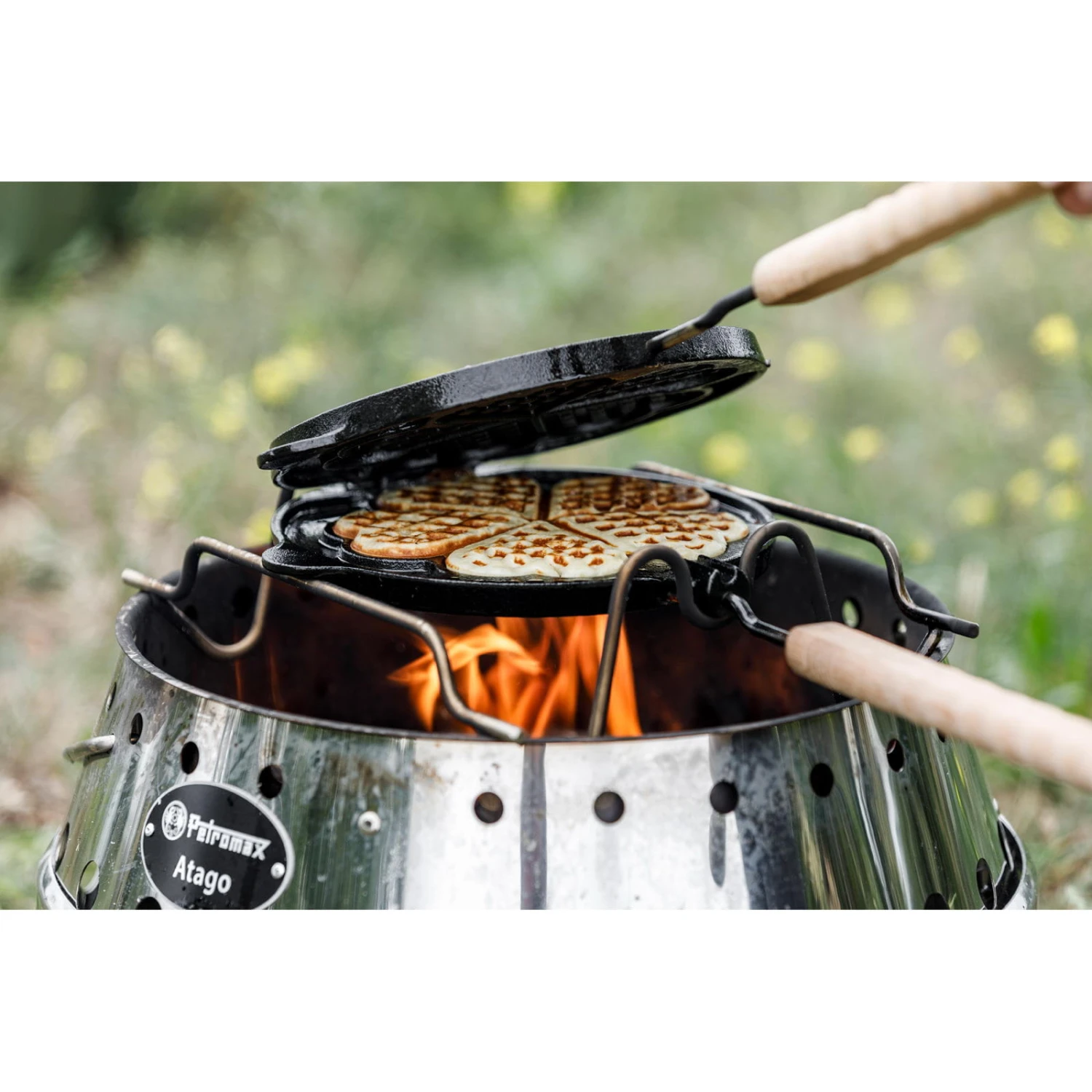 Petromax Wende-Waffeleisen 11 Petromax Wende-Waffeleisen – Bild 9